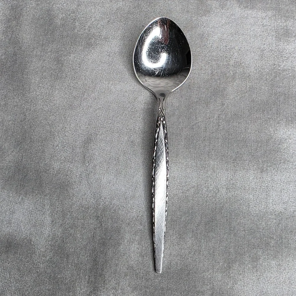Oneida VENETIA Community Stainless Steel 5 7/8